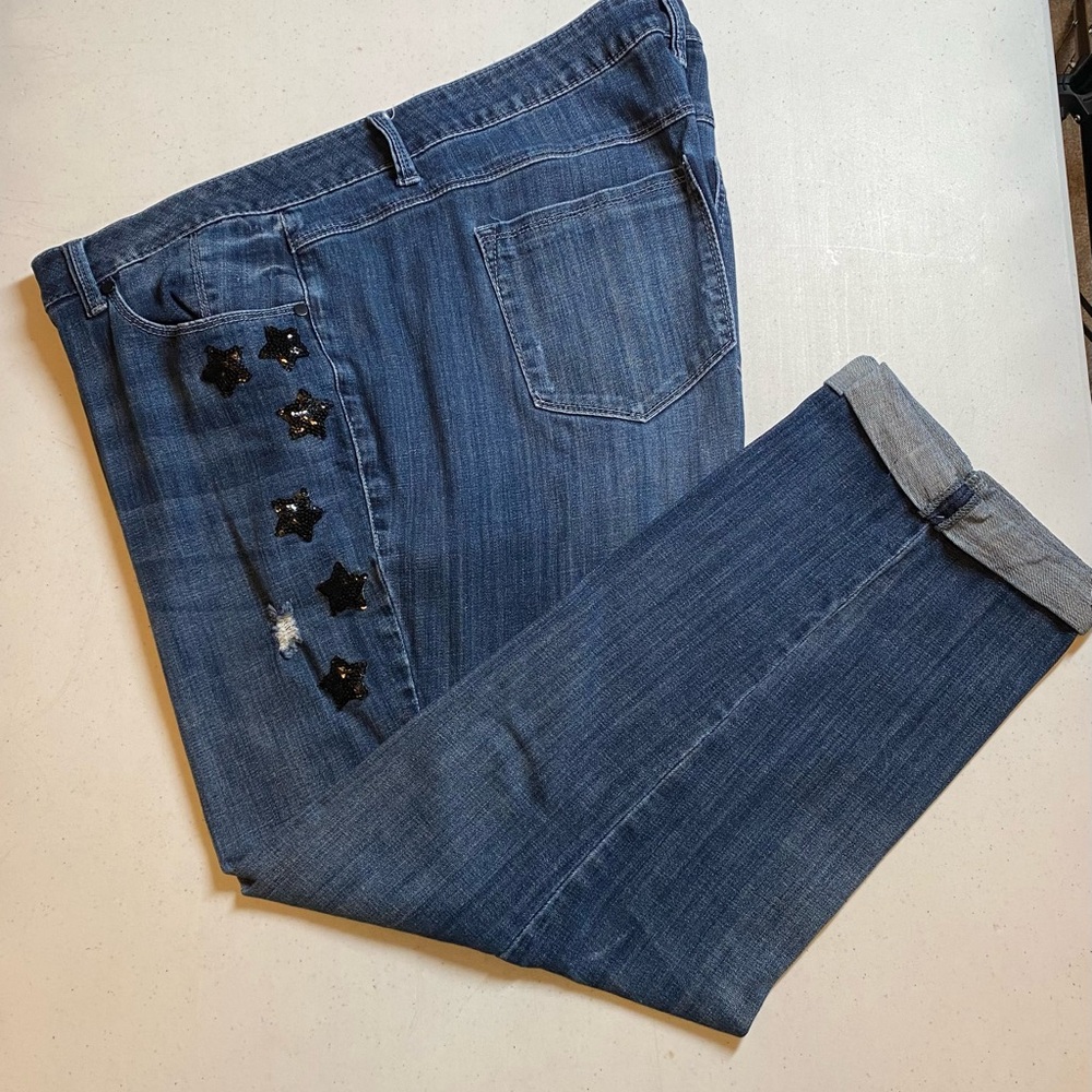 G by Guliana boyfriend friend cuffed jeans w/sequined black appliqué.